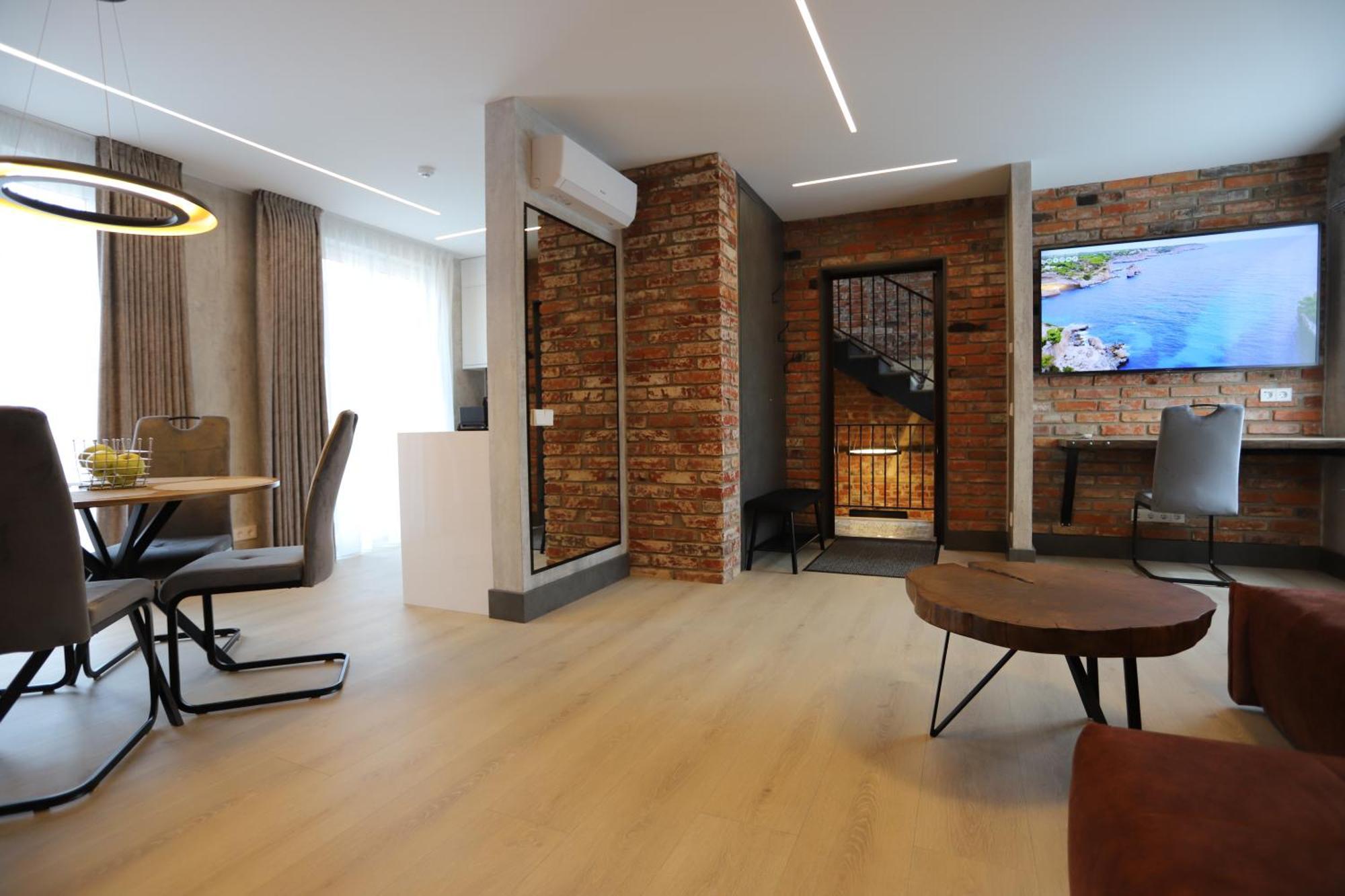 1910 Apartments ไคลเพดา ภายนอก รูปภาพ